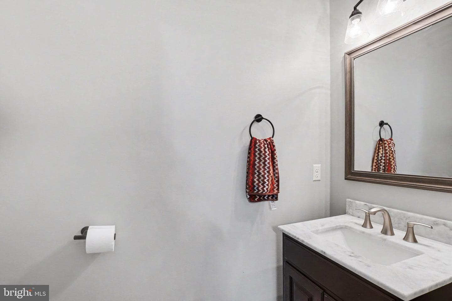 2509 Jefferson Avenue photo 28