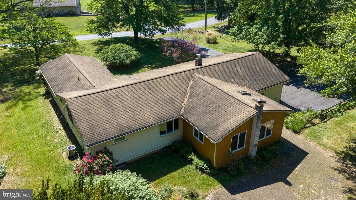 1421 Coldsprings Road photo 7