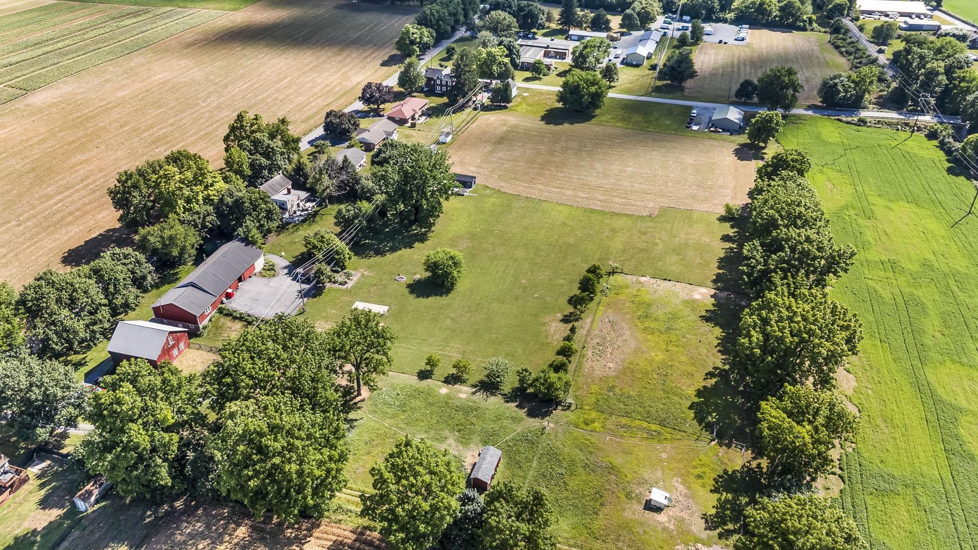 416 Snyder Road photo 5
