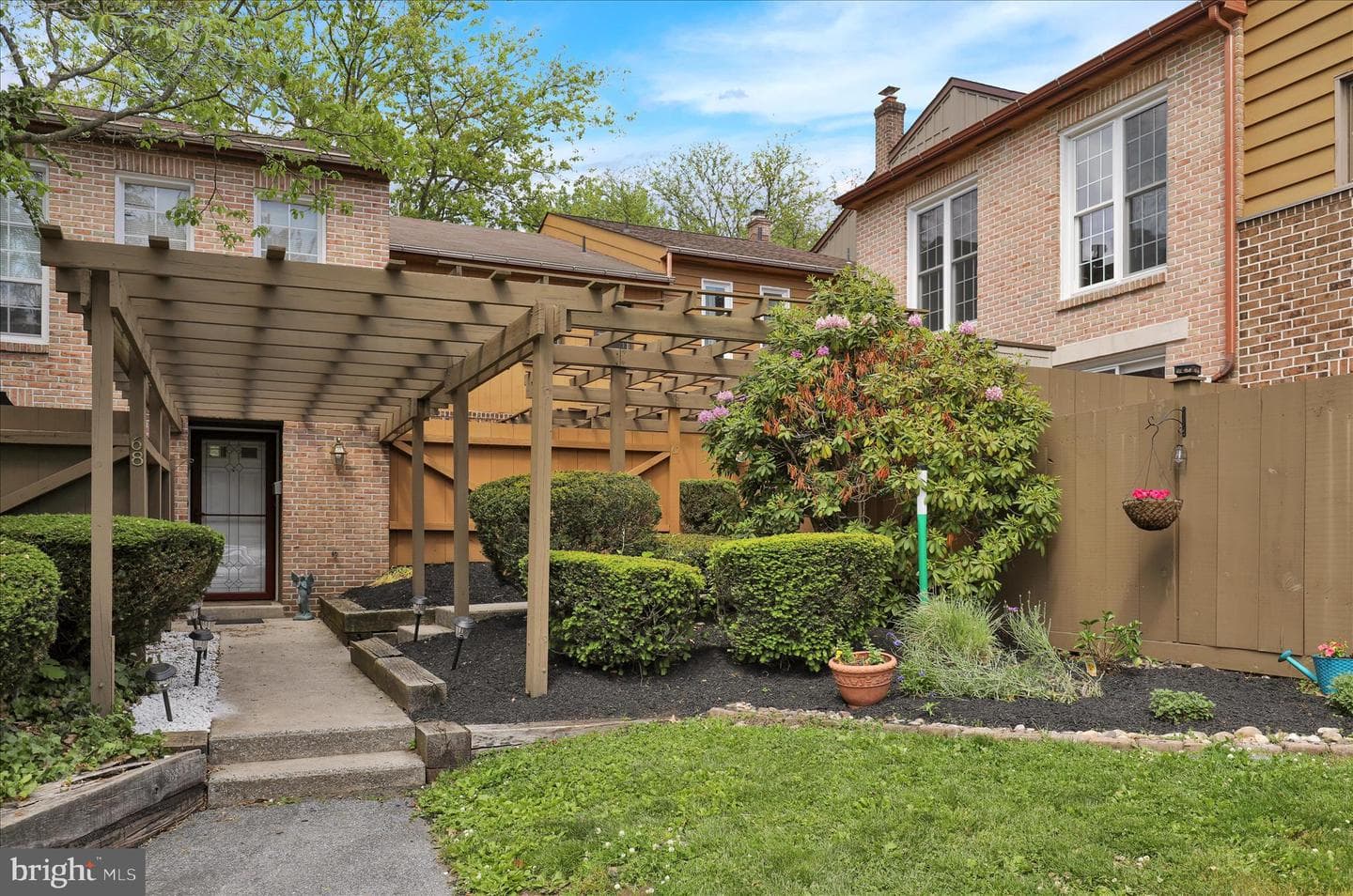 69 Winged Foot Drive, Reading