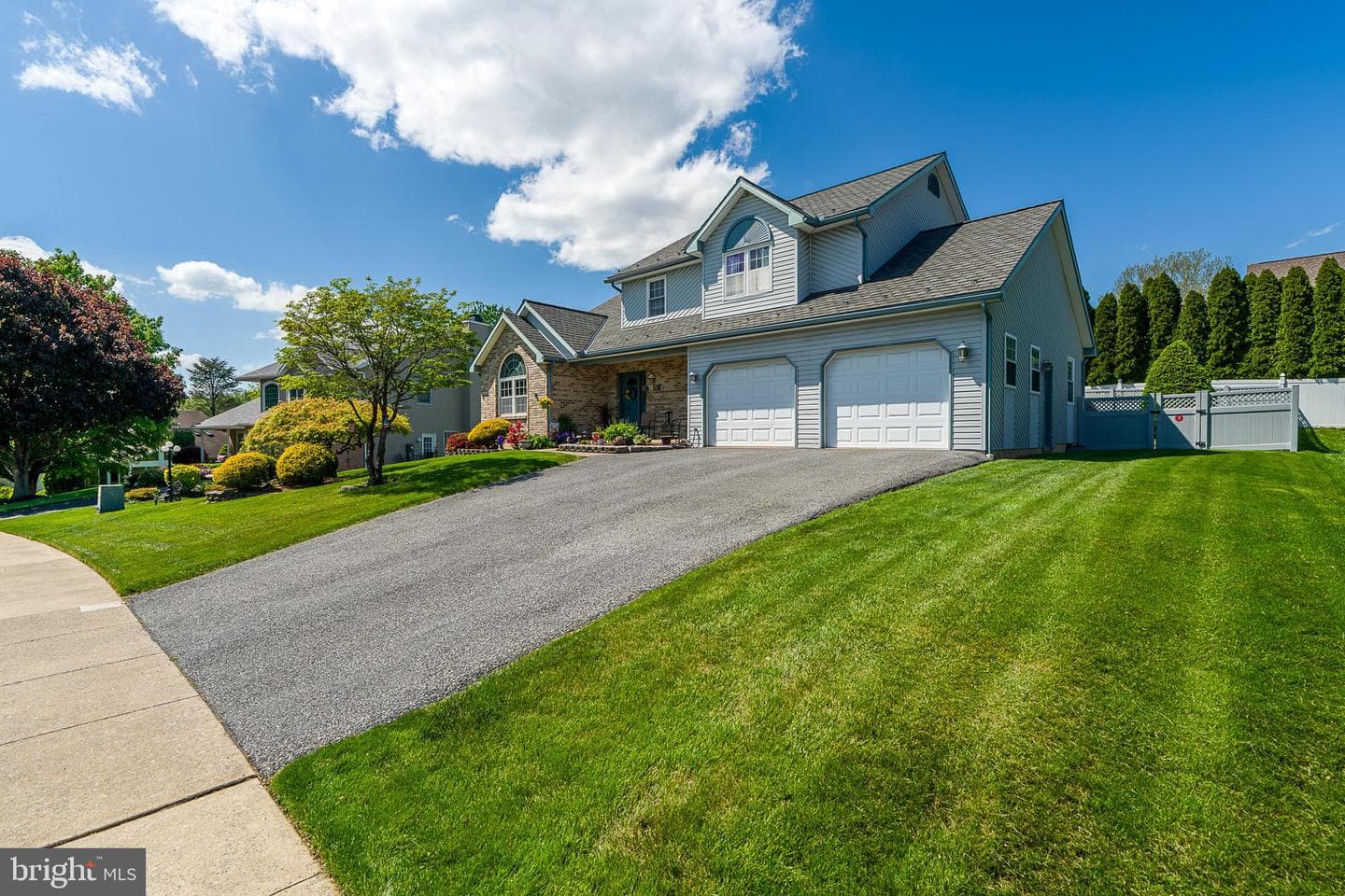 1145 Tuckerton Road photo 3