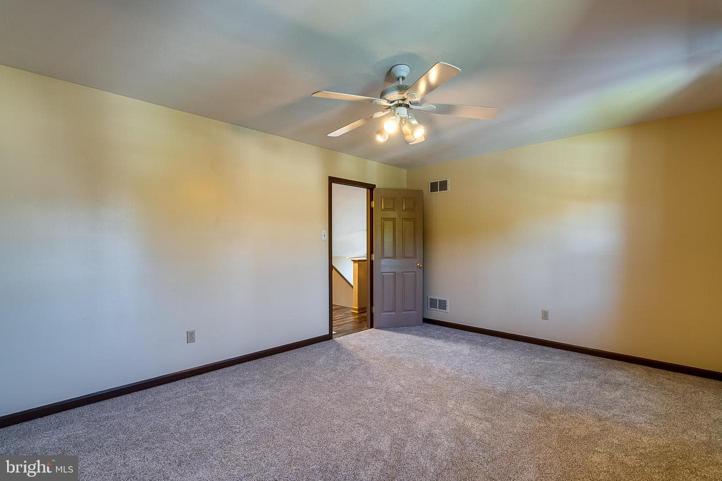 1145 Tuckerton Road photo 36