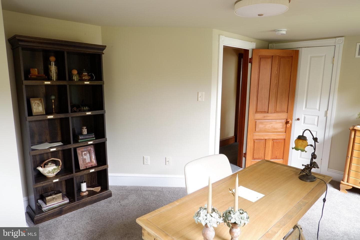 318 N Galen Hall Road photo 23