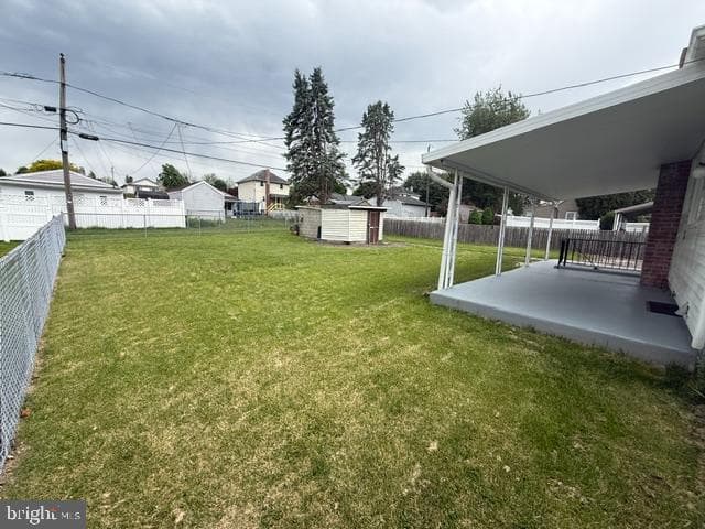 2230 Monroe photo 8