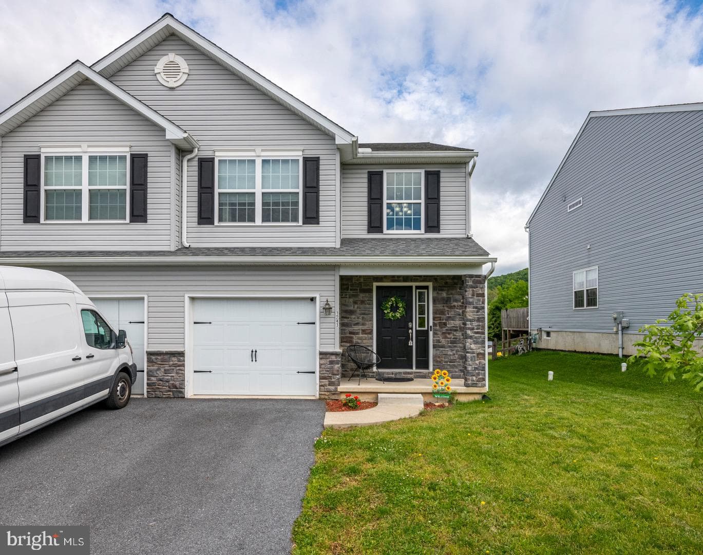 1243 Fairmont Avenue photo 3