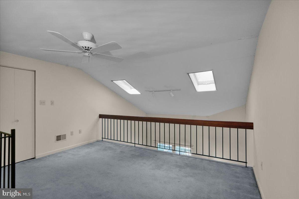 126 Valley Greene Circle photo 21