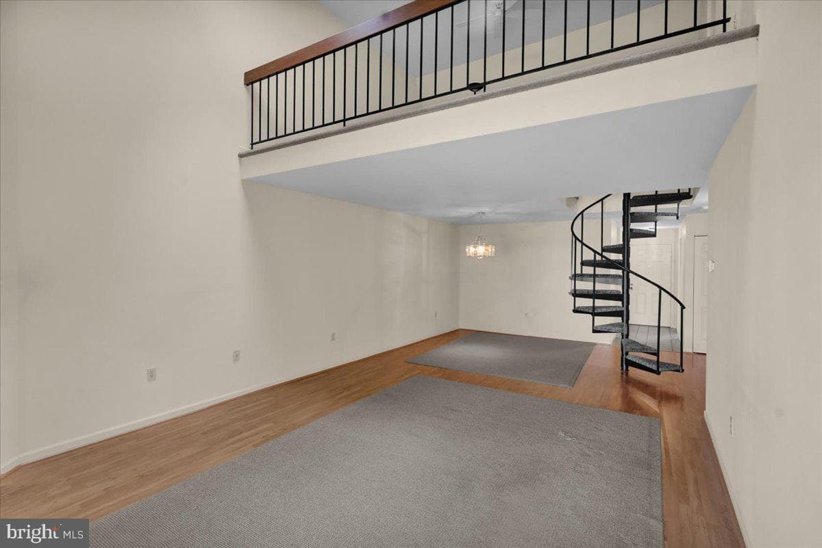 126 Valley Greene Circle photo 9