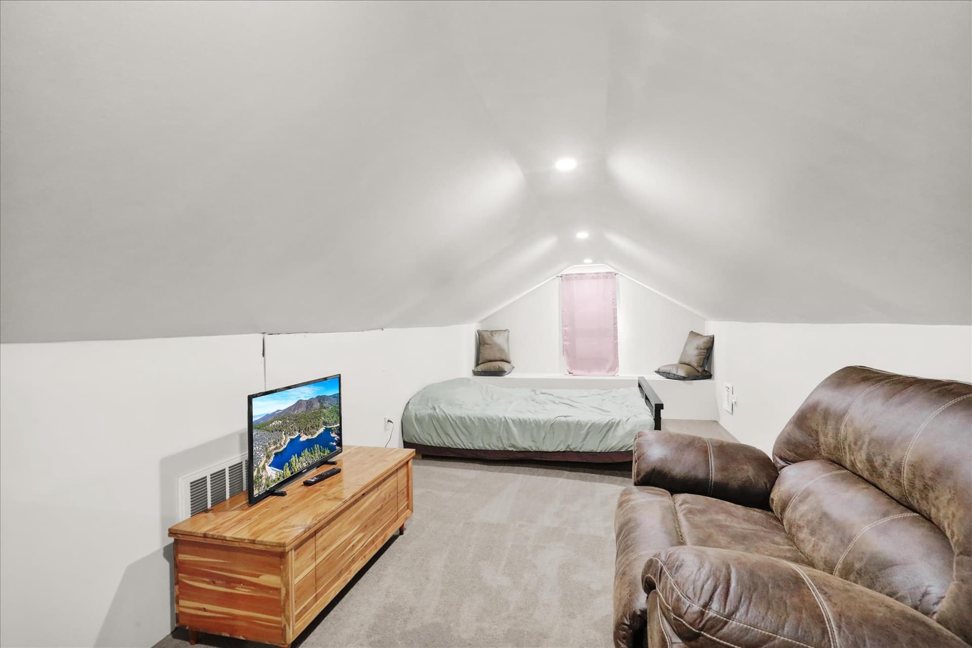 505 Heidelberg Avenue photo 31
