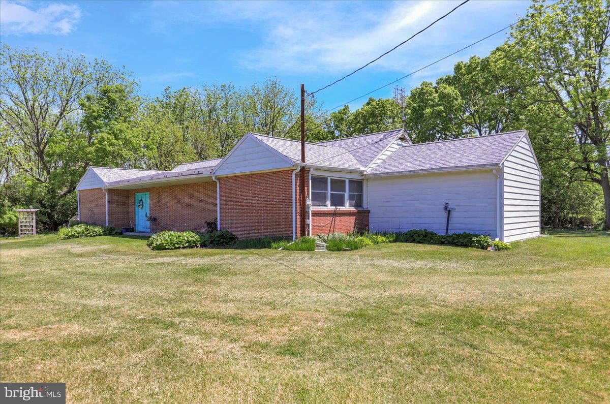 522 Florida Avenue photo 3