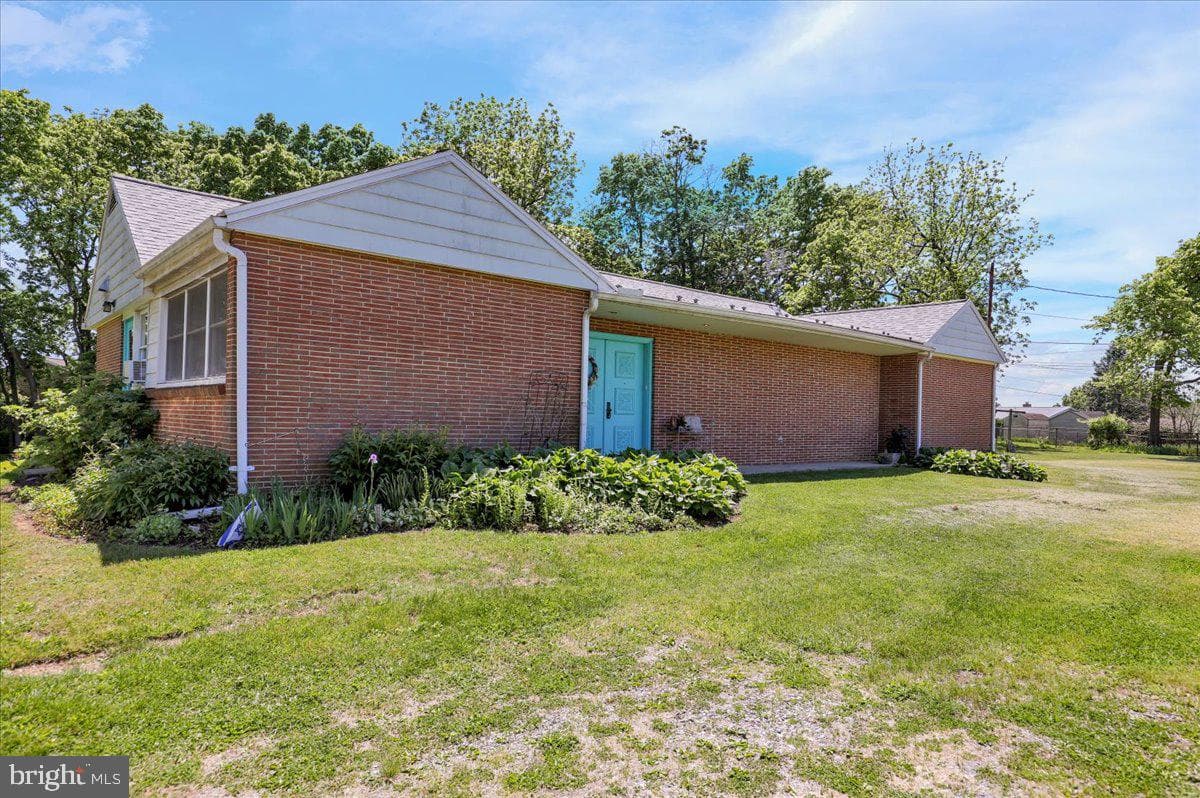 522 Florida Avenue photo 34