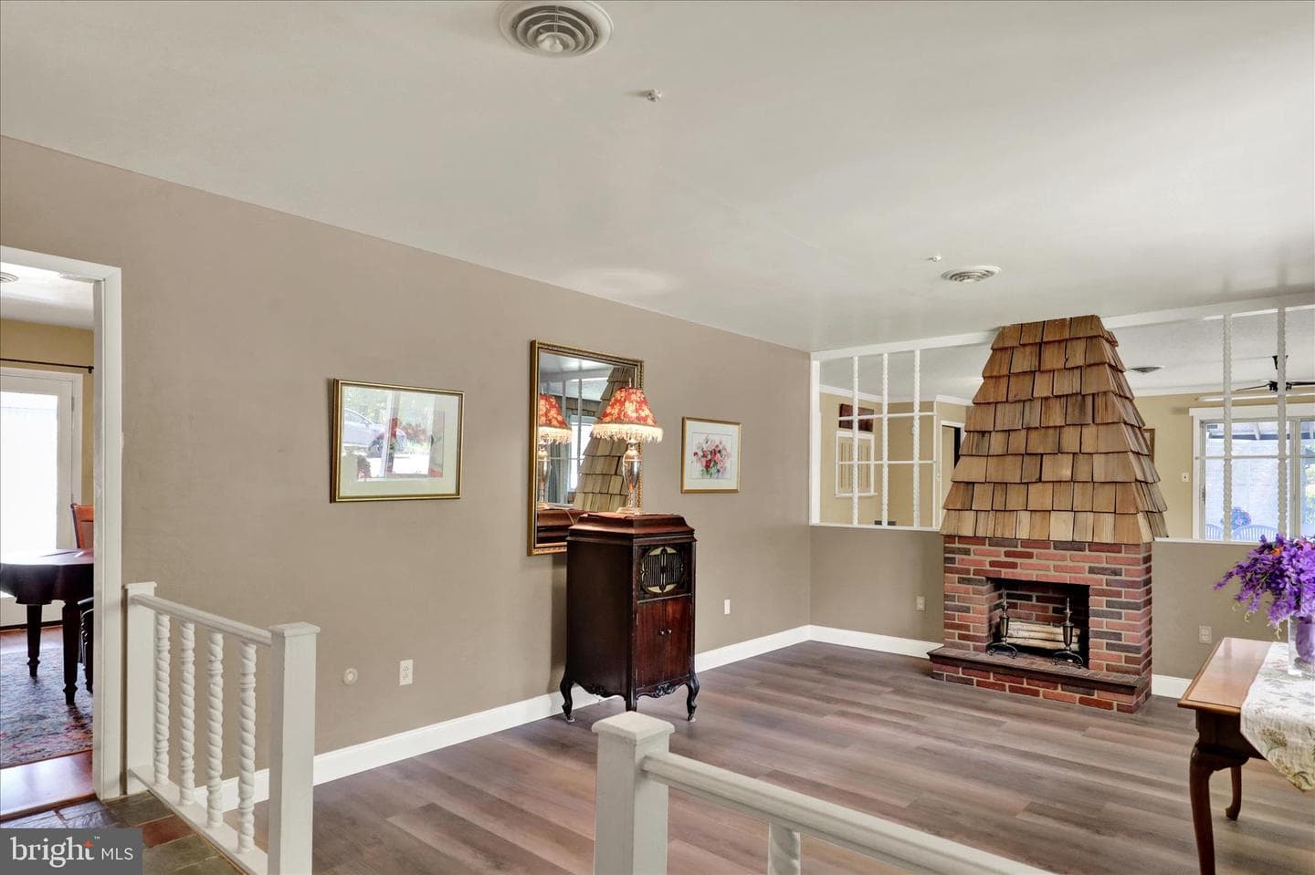 833 Joan Tc photo 19