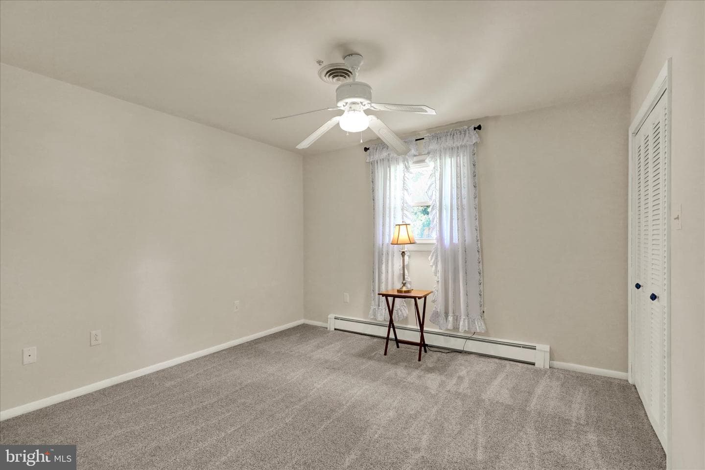 833 Joan Tc photo 36