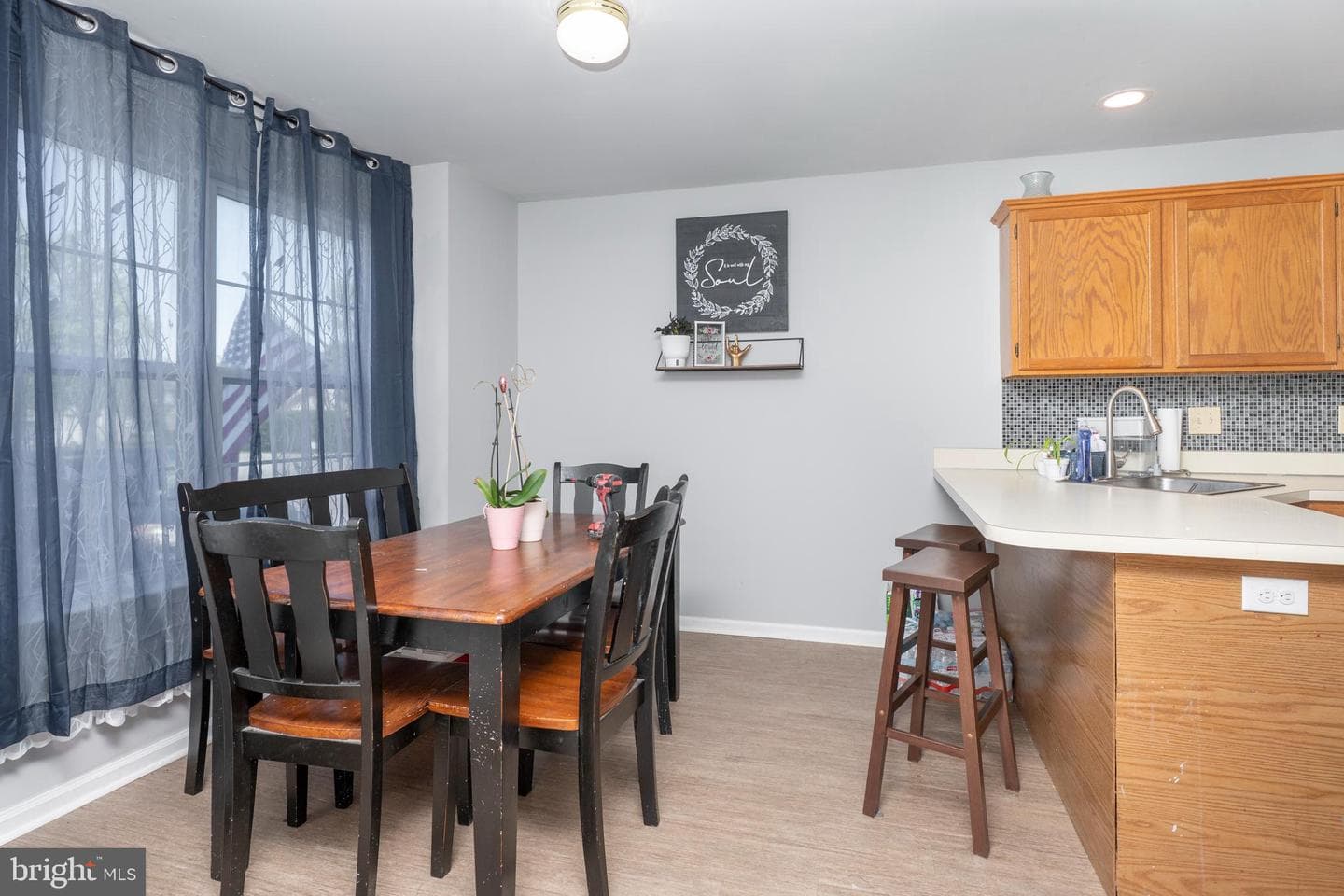 445 Hoch Road photo 9