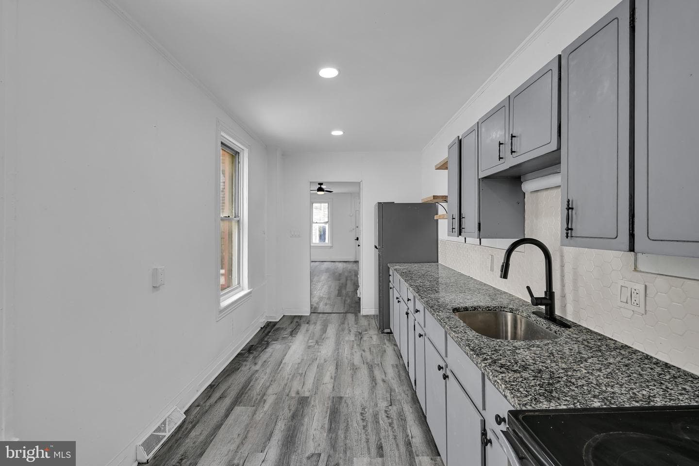 650 Mulberry Street photo 14