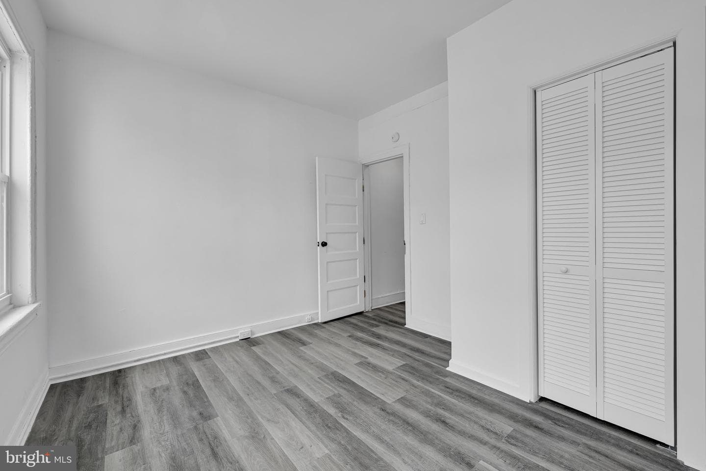 650 Mulberry Street photo 19