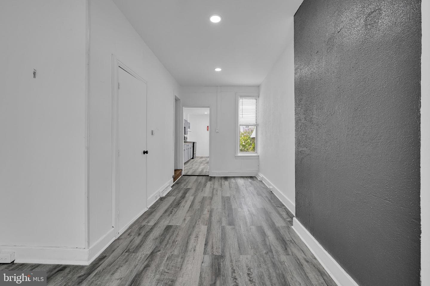 650 Mulberry Street photo 9