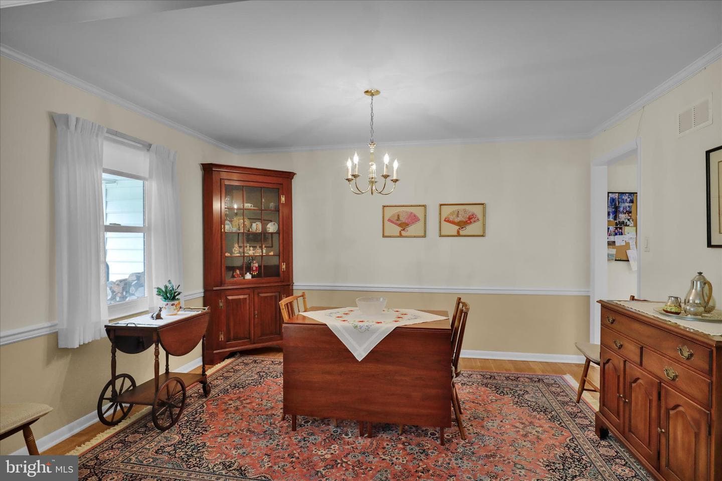 1818 Squire Court photo 6
