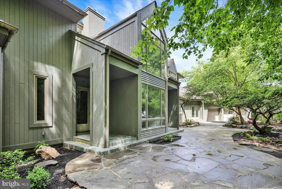 8 Wyndham Hill Drive photo 10