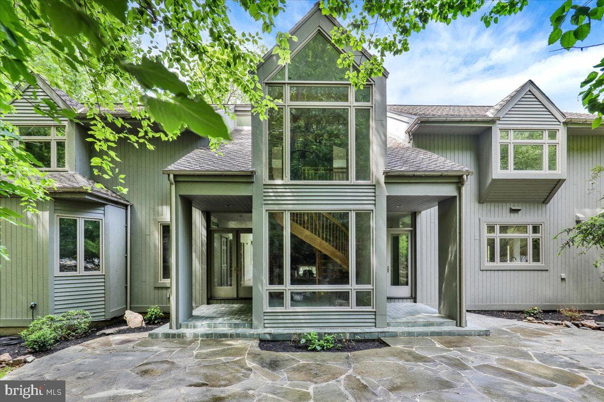 8 Wyndham Hill Drive photo 11