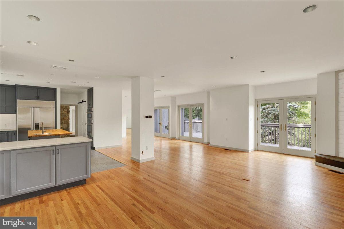8 Wyndham Hill Drive photo 25