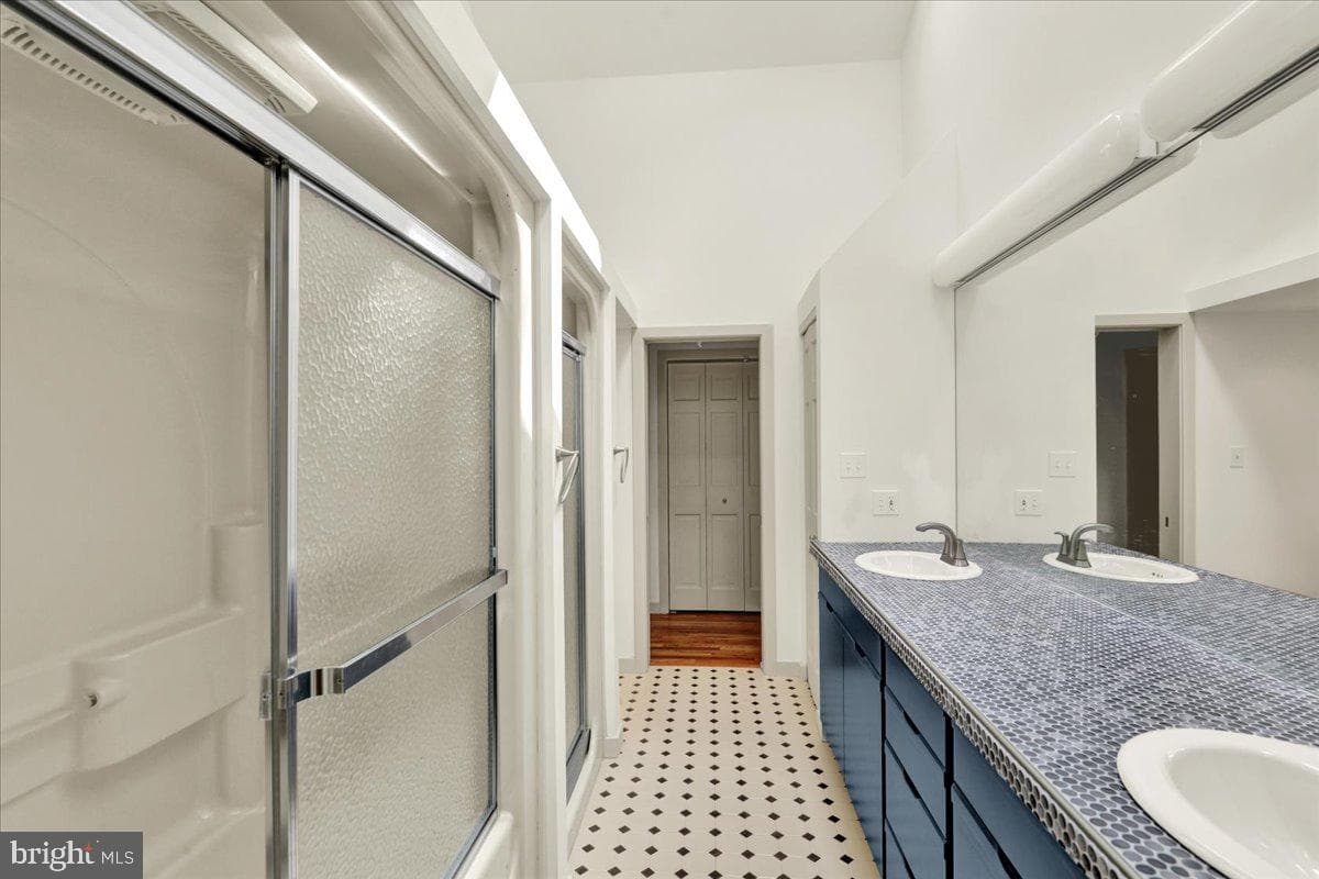 8 Wyndham Hill Drive photo 49