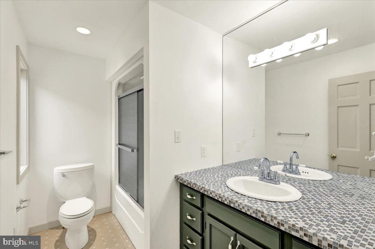 8 Wyndham Hill Drive photo 55