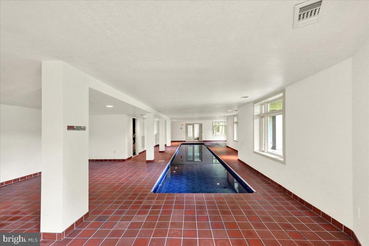 8 Wyndham Hill Drive photo 65