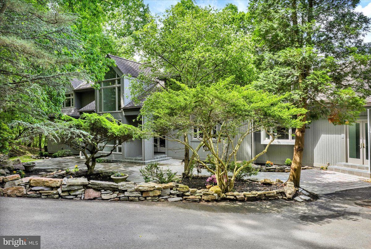 8 Wyndham Hill Drive photo 7
