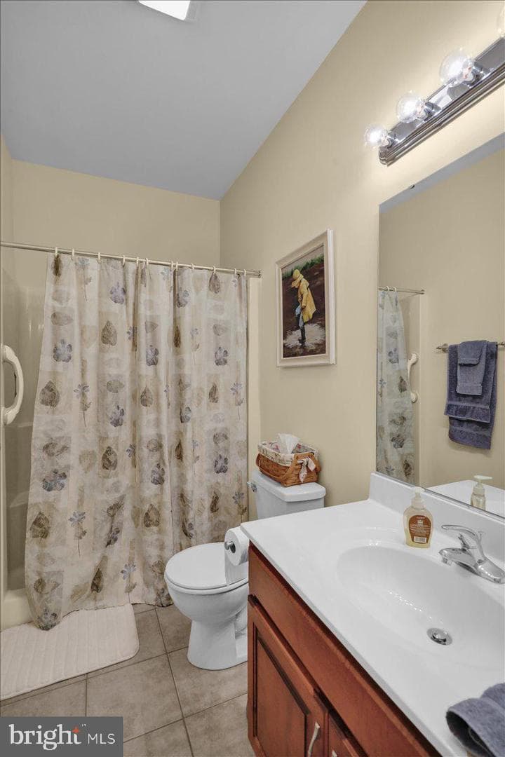 415 Westbury Drive photo 24