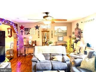 1306 Whitfield Boulevard photo 8
