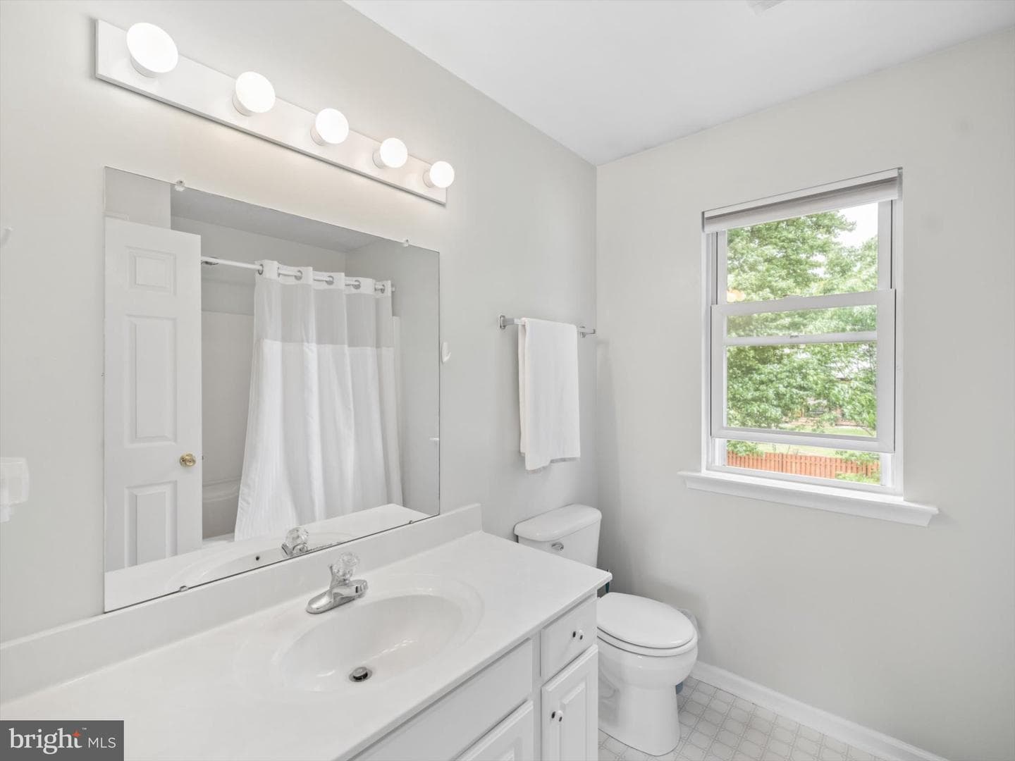 115 Clarion Drive photo 23
