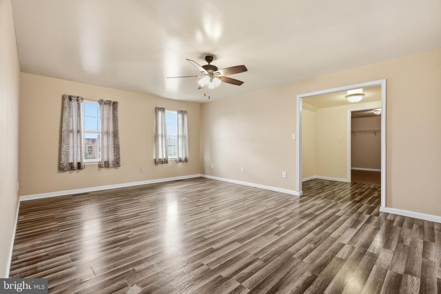605 Georgia Avenue photo 25
