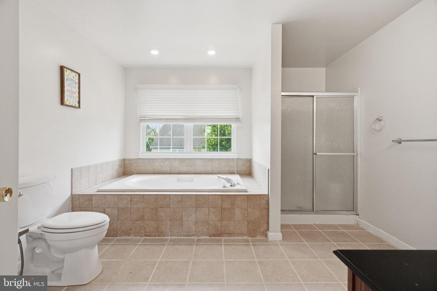 605 Georgia Avenue photo 30