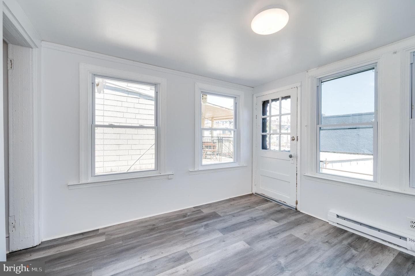133 Greenwich Street photo 31