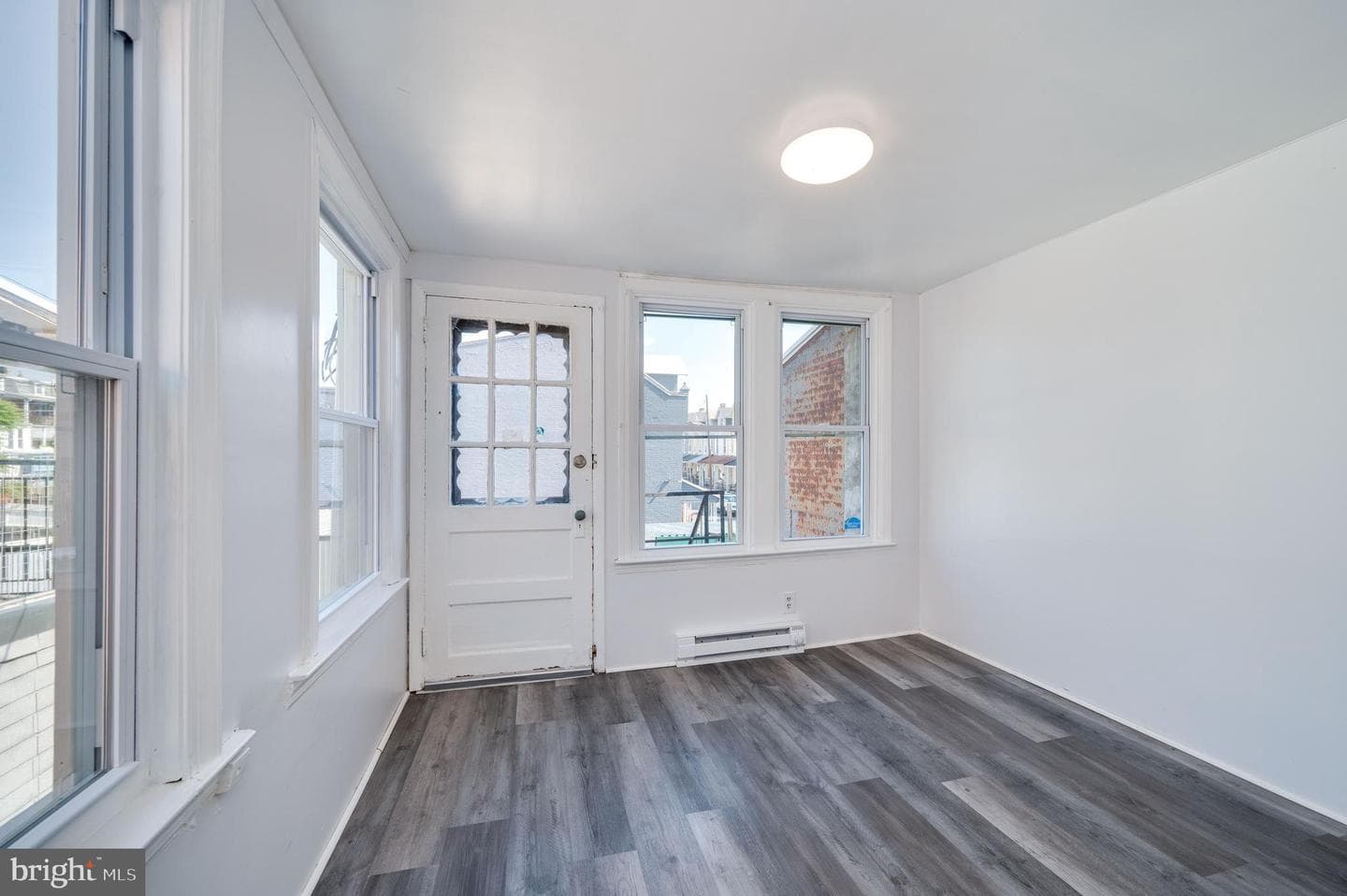 133 Greenwich Street photo 32