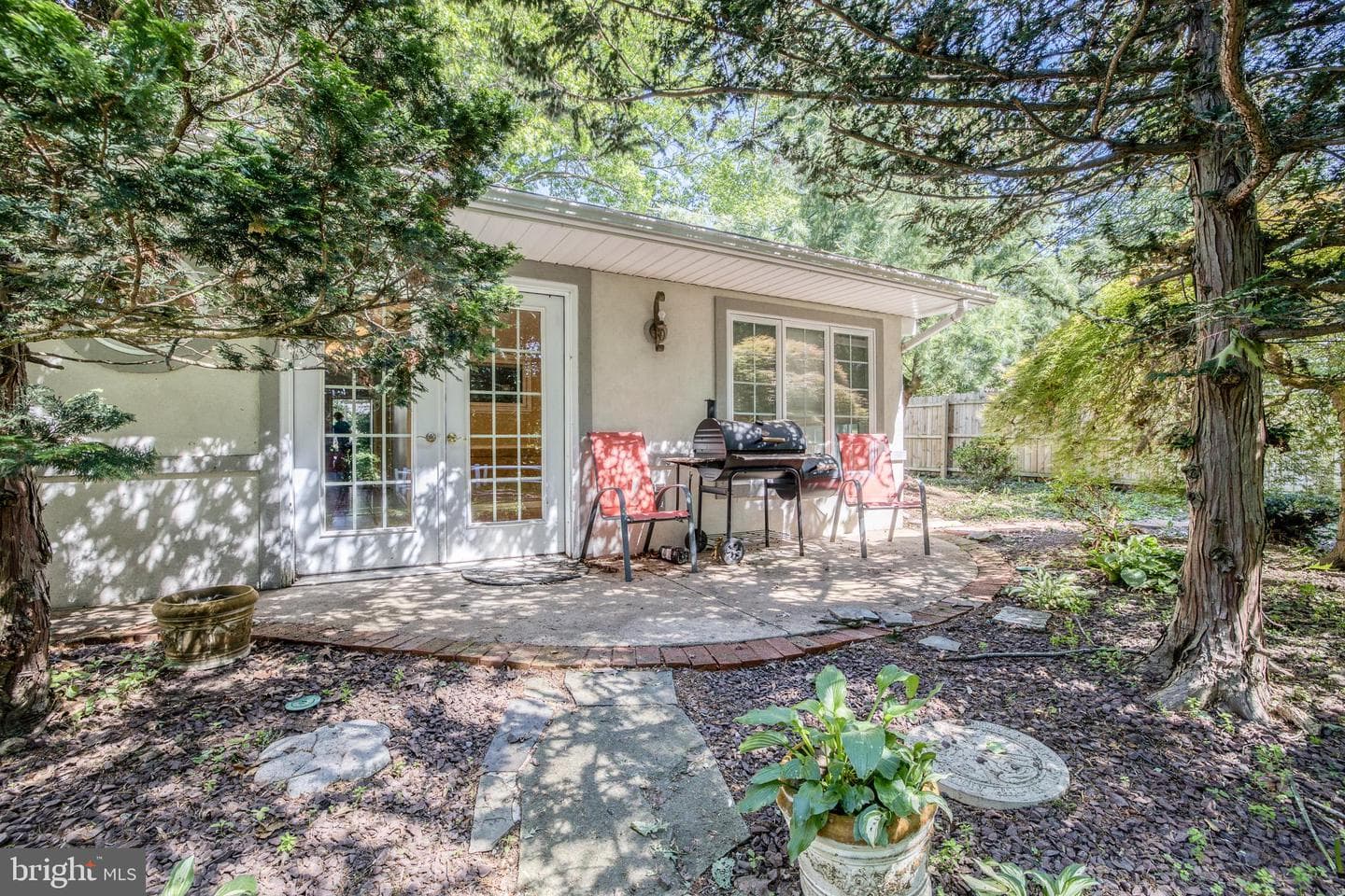 150 Hillcrest Road photo 36