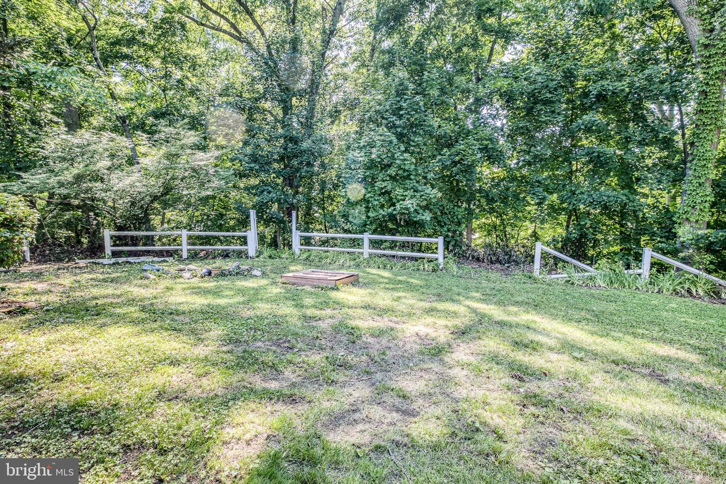 150 Hillcrest Road photo 39