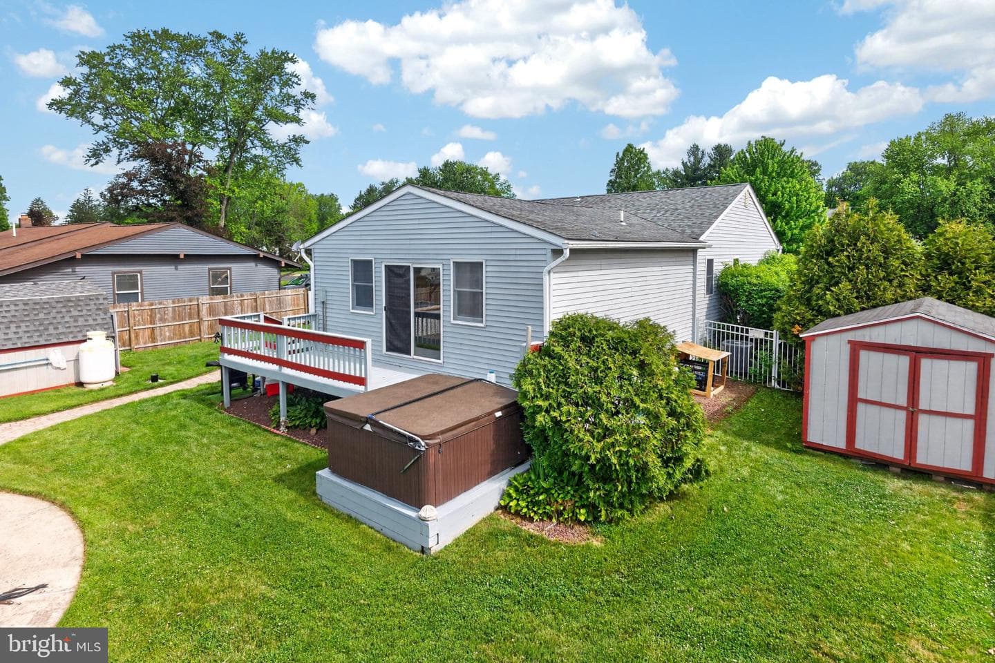 254 Owens Place photo 33