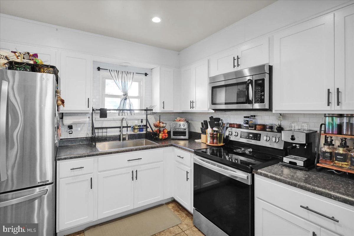 1414 Liberty Avenue photo 7