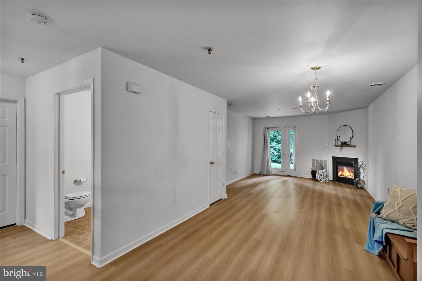 124 Christine Drive photo 8