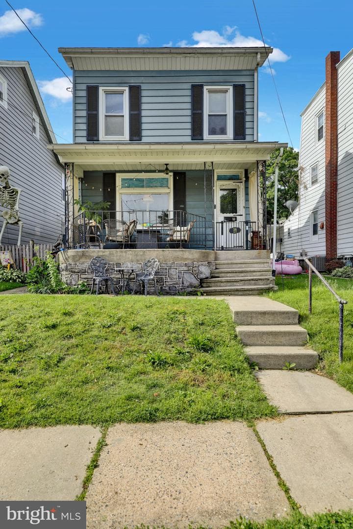 28 E Front Street photo 34