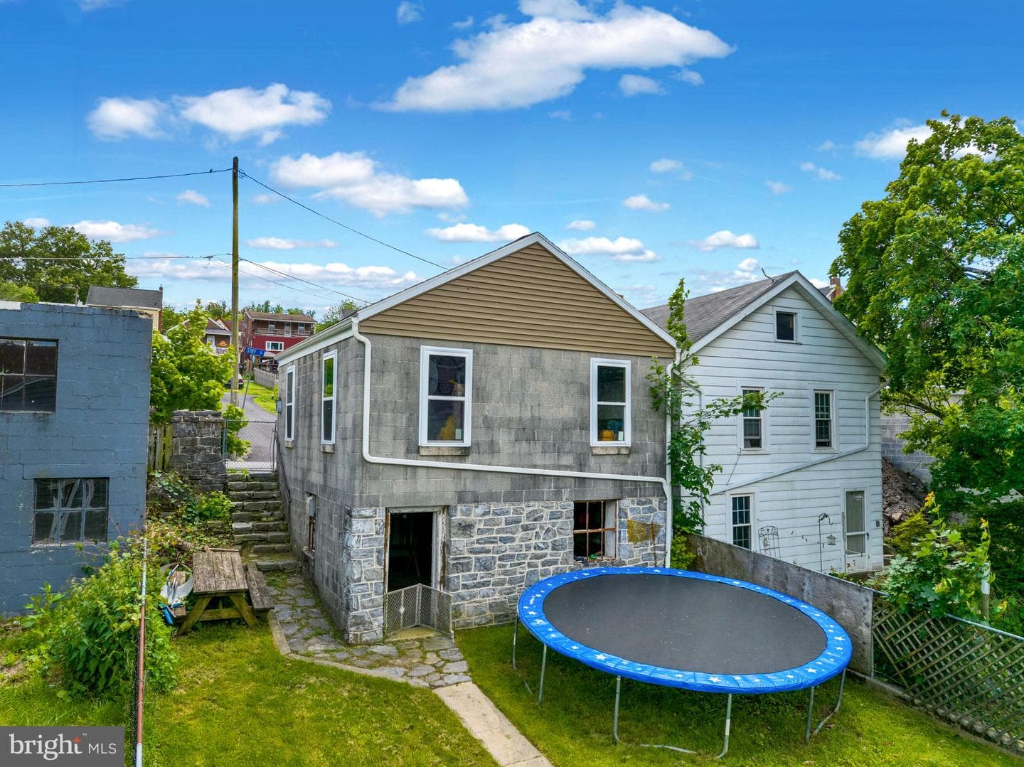 28 E Front Street photo 7
