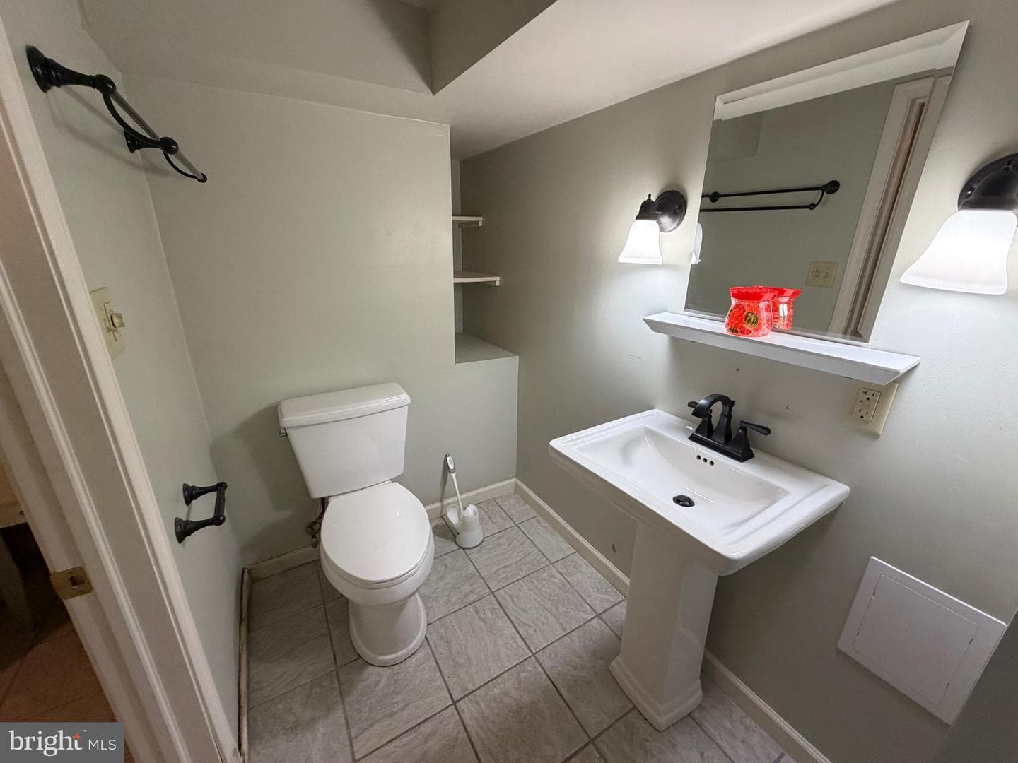 2312 Mckinley Avenue photo 28
