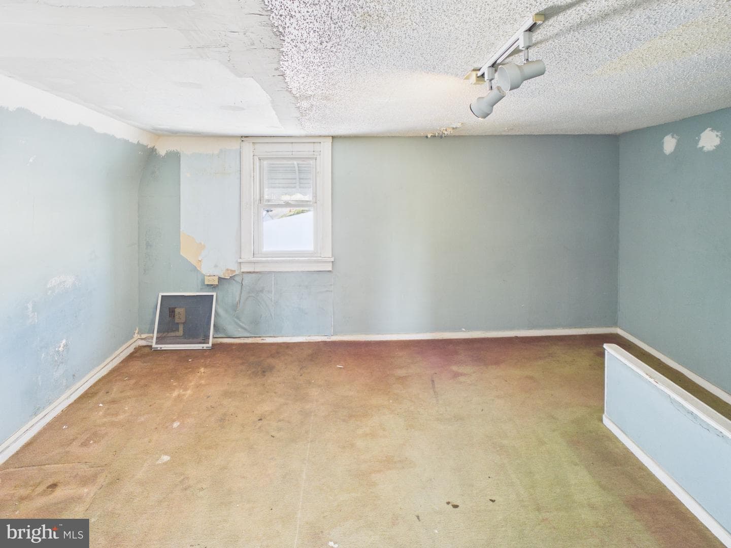 2029 Penn Avenue photo 24