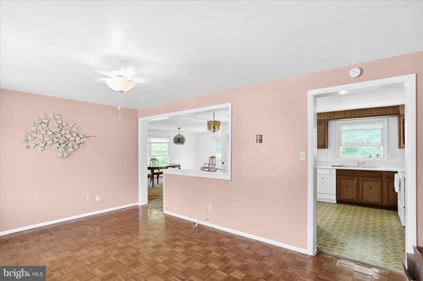 111 Aspen Avenue photo 5
