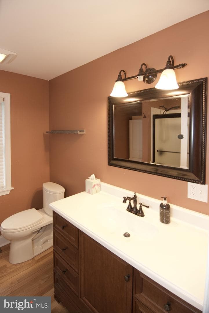 1337 Girard Avenue photo 36