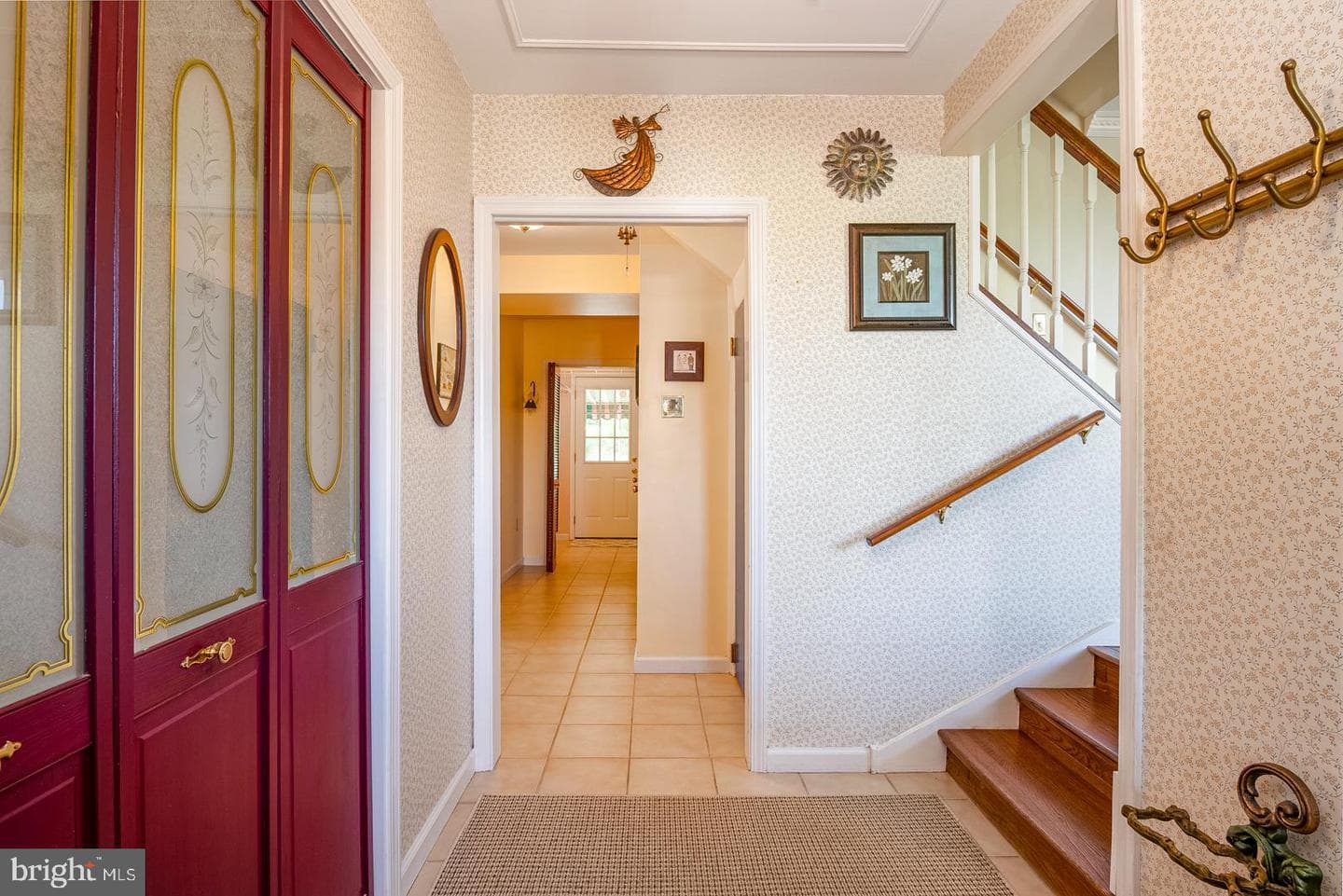 450 Silver Brook Drive photo 3