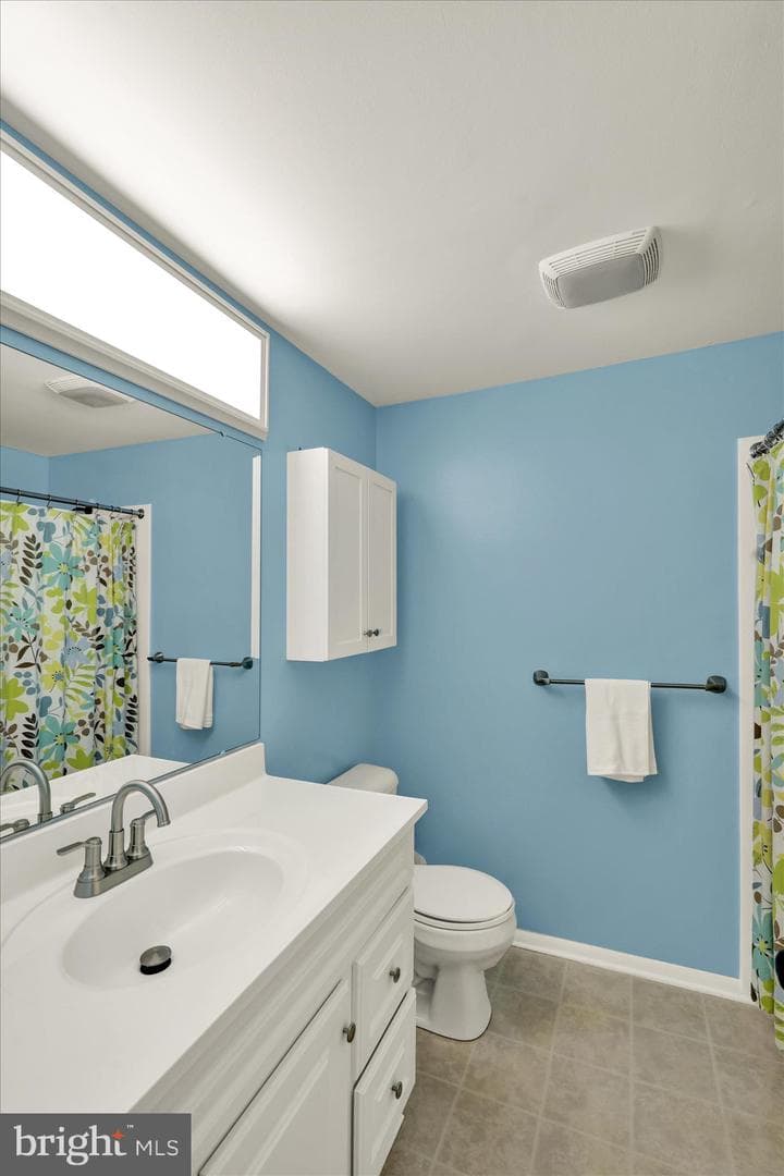 925 Hearthstone Lane photo 19