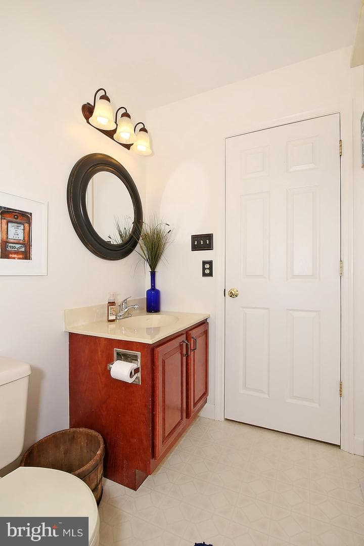 411 Omicron Place photo 28