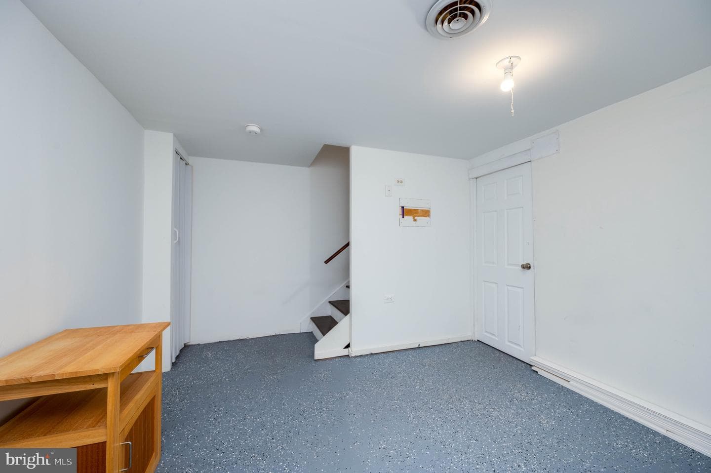 11 Nottingham Court photo 23